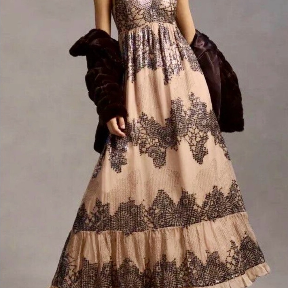 NWT Anthopologie Let Me Be Deep V Mauve Sequin Embroidered Maxi Dress Size Small